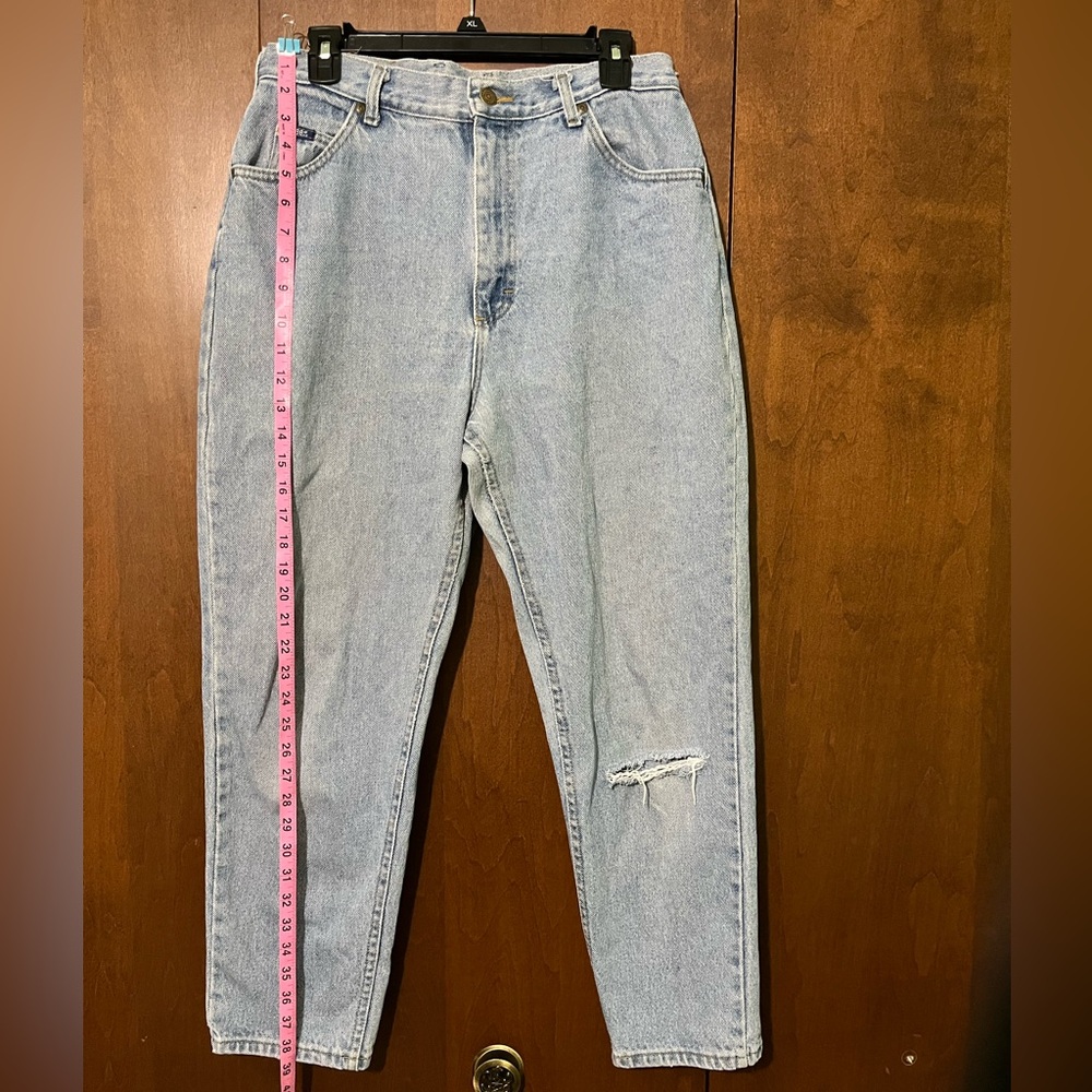 Lee 90s High Rise Distressed Mom Jeans